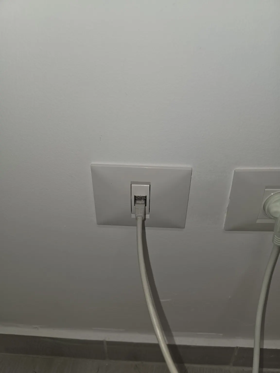 התקנת נקודות רשת כולל Access Point IP-COM
